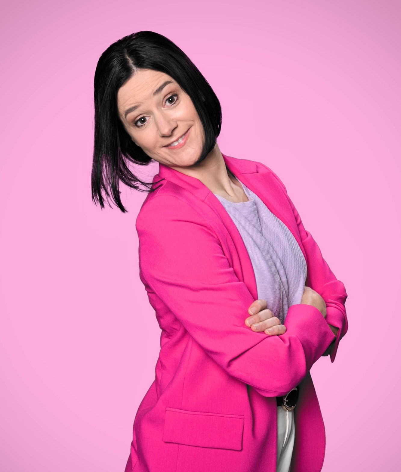 Autorin mit pinkem Blazer